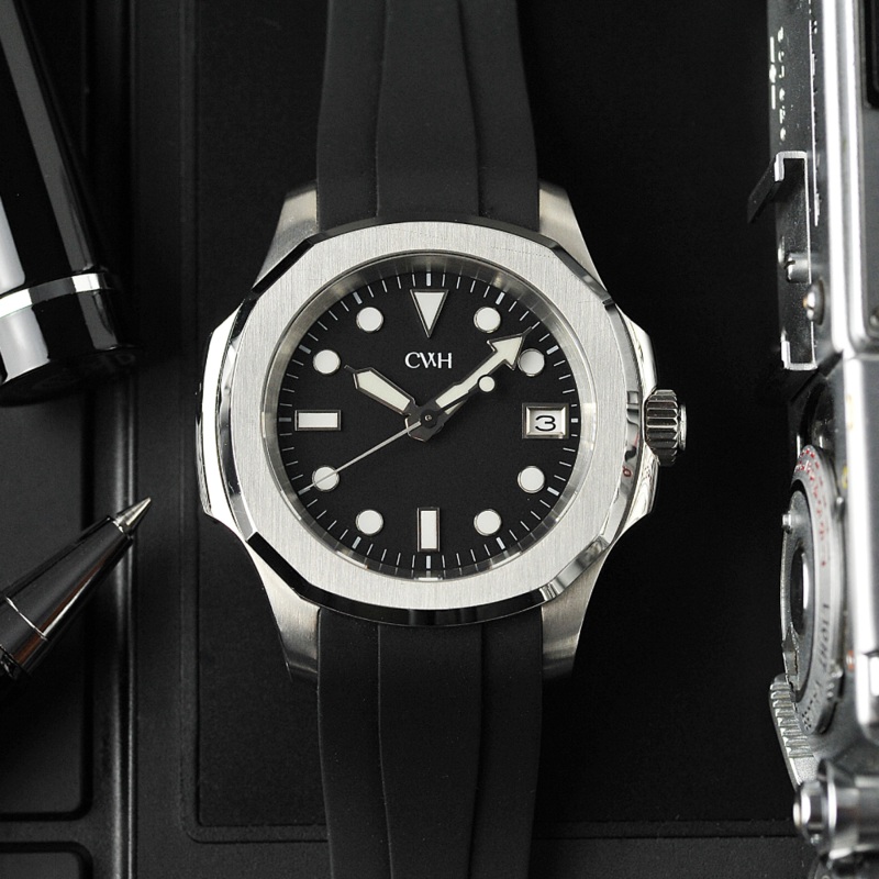 Steel Enigma – CWH Special Custom Collective Black Rubber Strap Men Watch CH-MOD-M30
