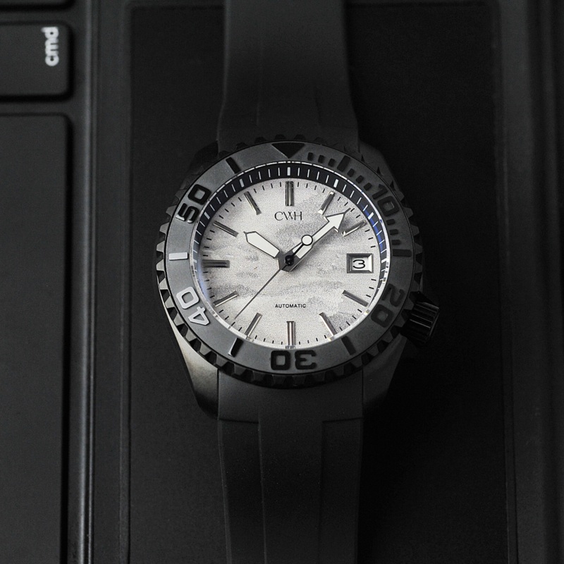 Cloud Breaker – CWH Special Custom Collective Black Rubber Strap Men Watch CH-MOD-M38