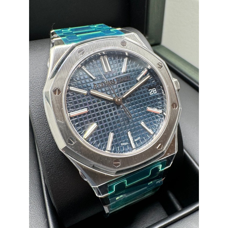 UNWORN 2023 Audemars Piguet Royal Oak 41mm Stainless Steel – Blue Dial 15510ST.OO.1320ST.06