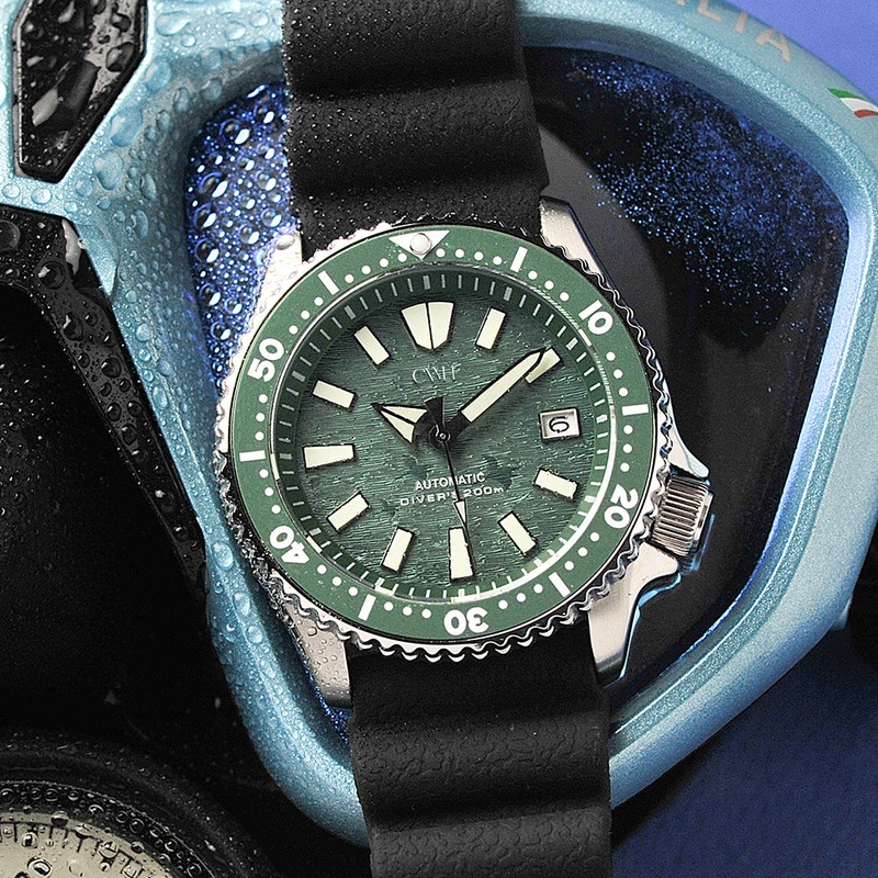 Green Reef – CWH Special Custom Collective Date Display Stainless Steel Rubber Strap Divers Watch CH-MOD-M19