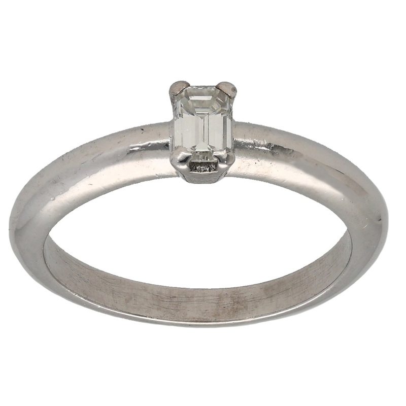 18ct White Gold 0.25ct Diamond Solitaire Ring Size K