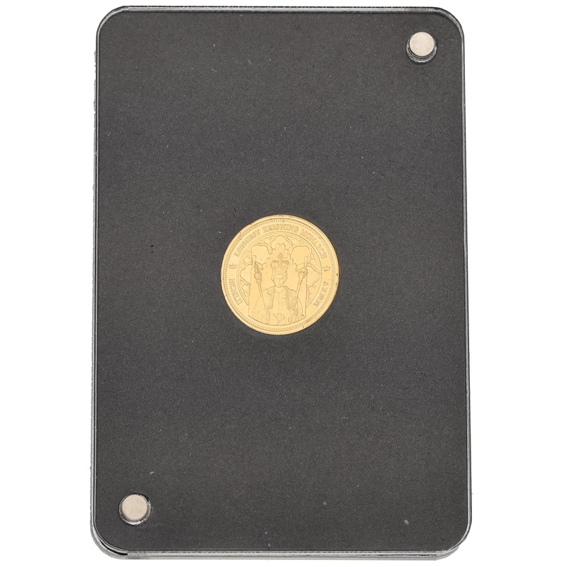 22ct Gold The Longest Reigning Monarch Quarter Sovereign Coin 2015